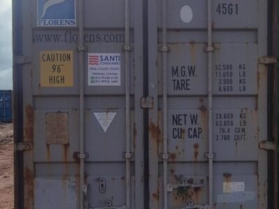Container 40 Pés HC (12 metros) FCIU890506-3
