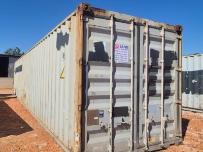 Container 40 Pés Dry (12METROS) MRKU041070-8